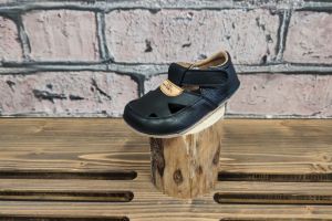 Barefoot sandálky Pegres BF20 - čierne