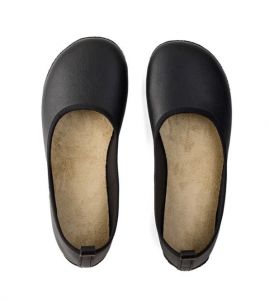 Balerínky Ahinsa shoes Ananda černé - úzké shora